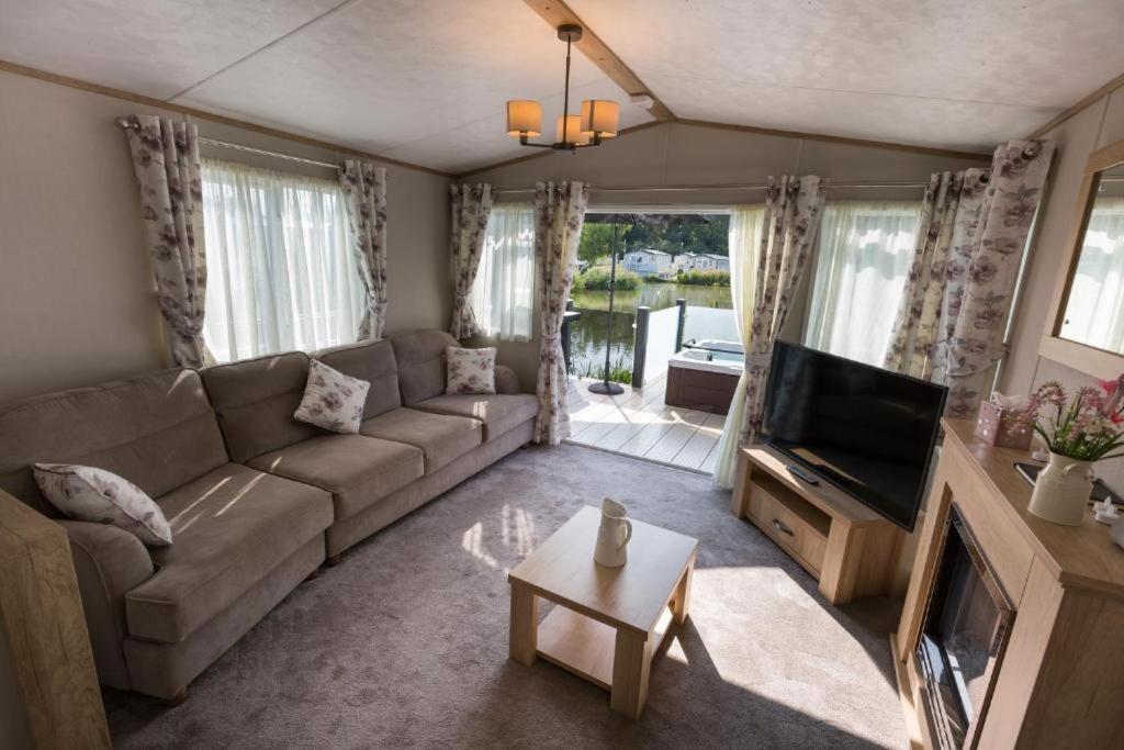 Holiday home Mallard South Cerney